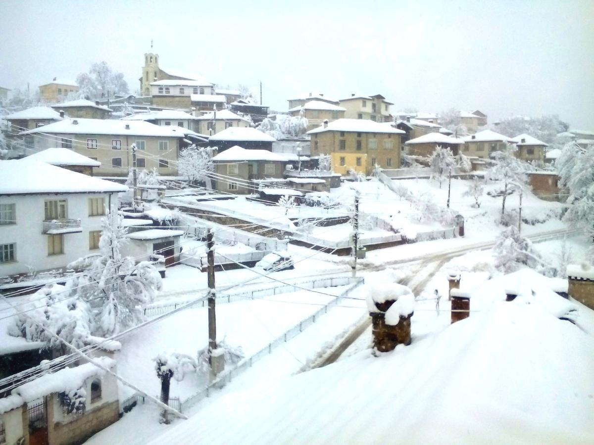 Hotel Hinovi Hvoyna ภายนอก รูปภาพ
